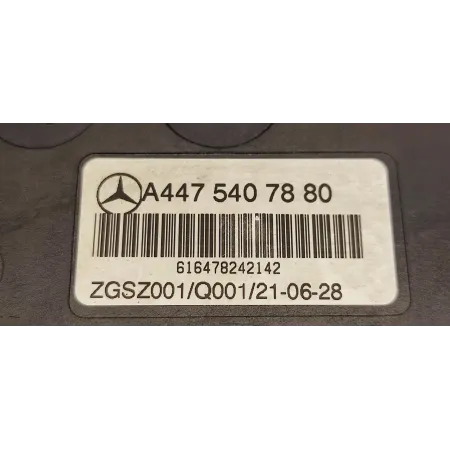 MERCEDES VITO W447 SKRZYNKA BEZPIECZNIKÓW A4475407880