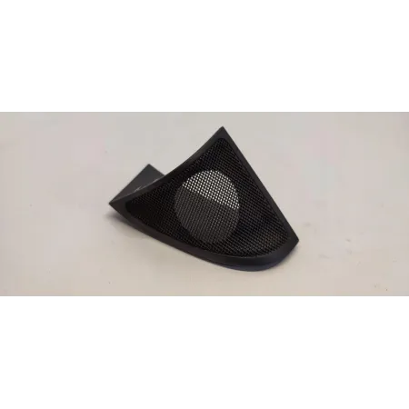 MERCEDES X117 CLA TRÓJKAT DRZWI LEWY PRZÓD A1177200111