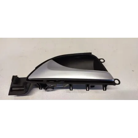 MERCEDES X117 CLA KLAMKA DRZWI LEWA A2467600561