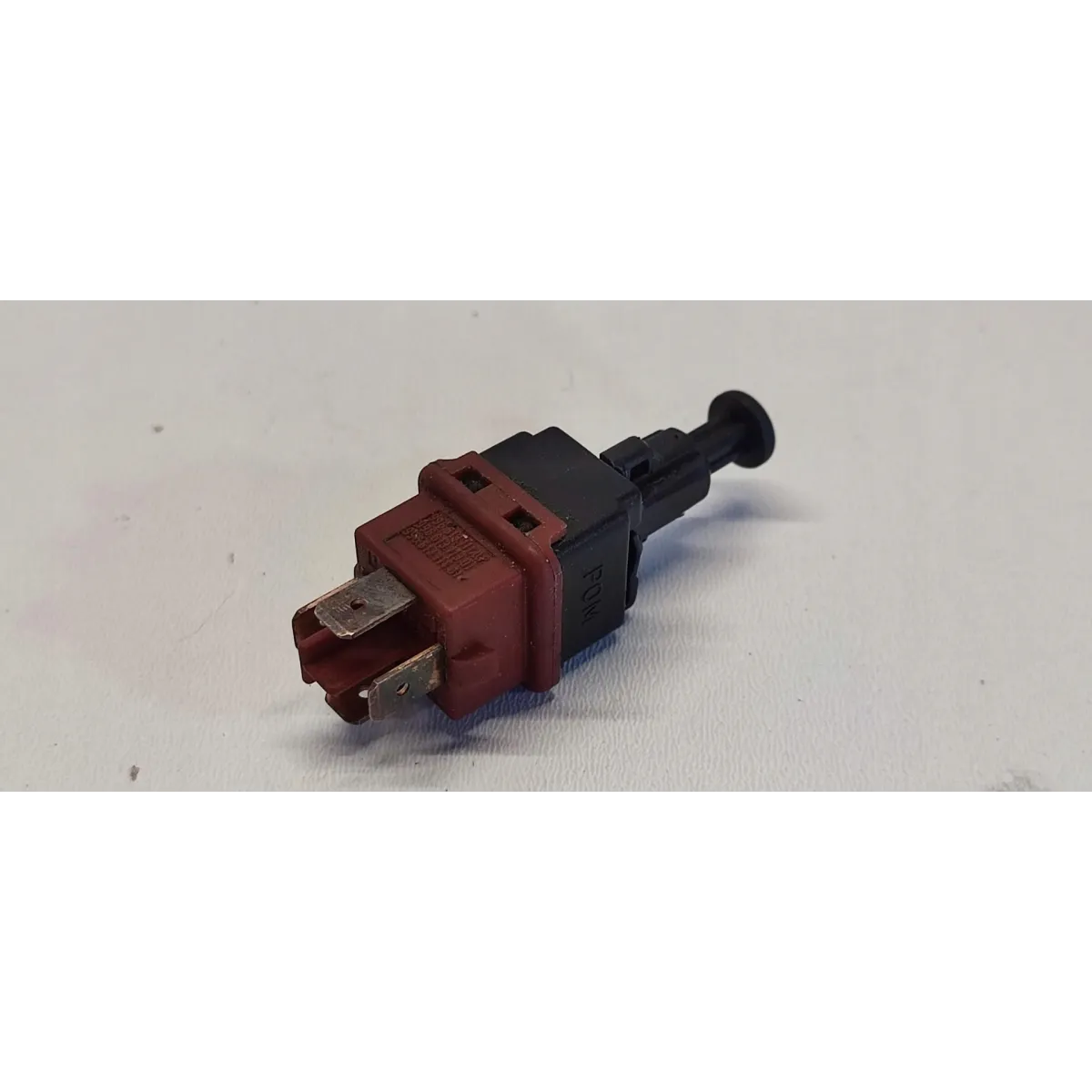 PORSCHE BOXSTER 986 CZUJNIK STOPU SPRZĘGŁA 99661311301 99661311401
