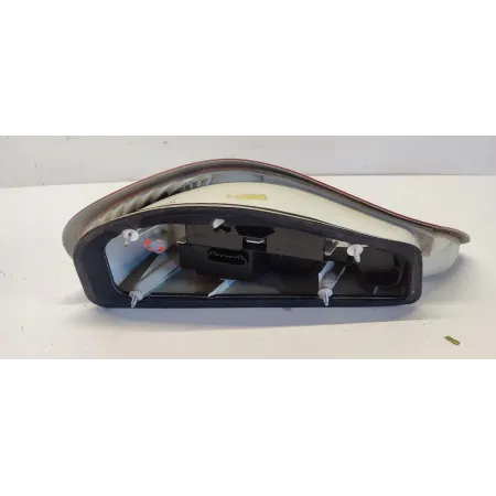 PORSCHE BOXSTER 986 LAMPA PRAWY TYŁ 98663144203 98663144205