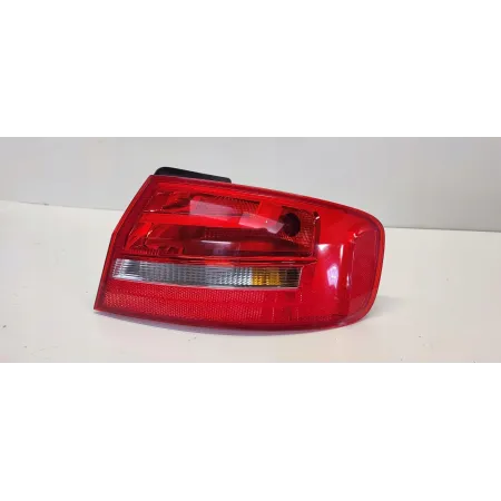 AUDI A4 B8 LAMPA PRAWY TYŁ 8K5945096AA