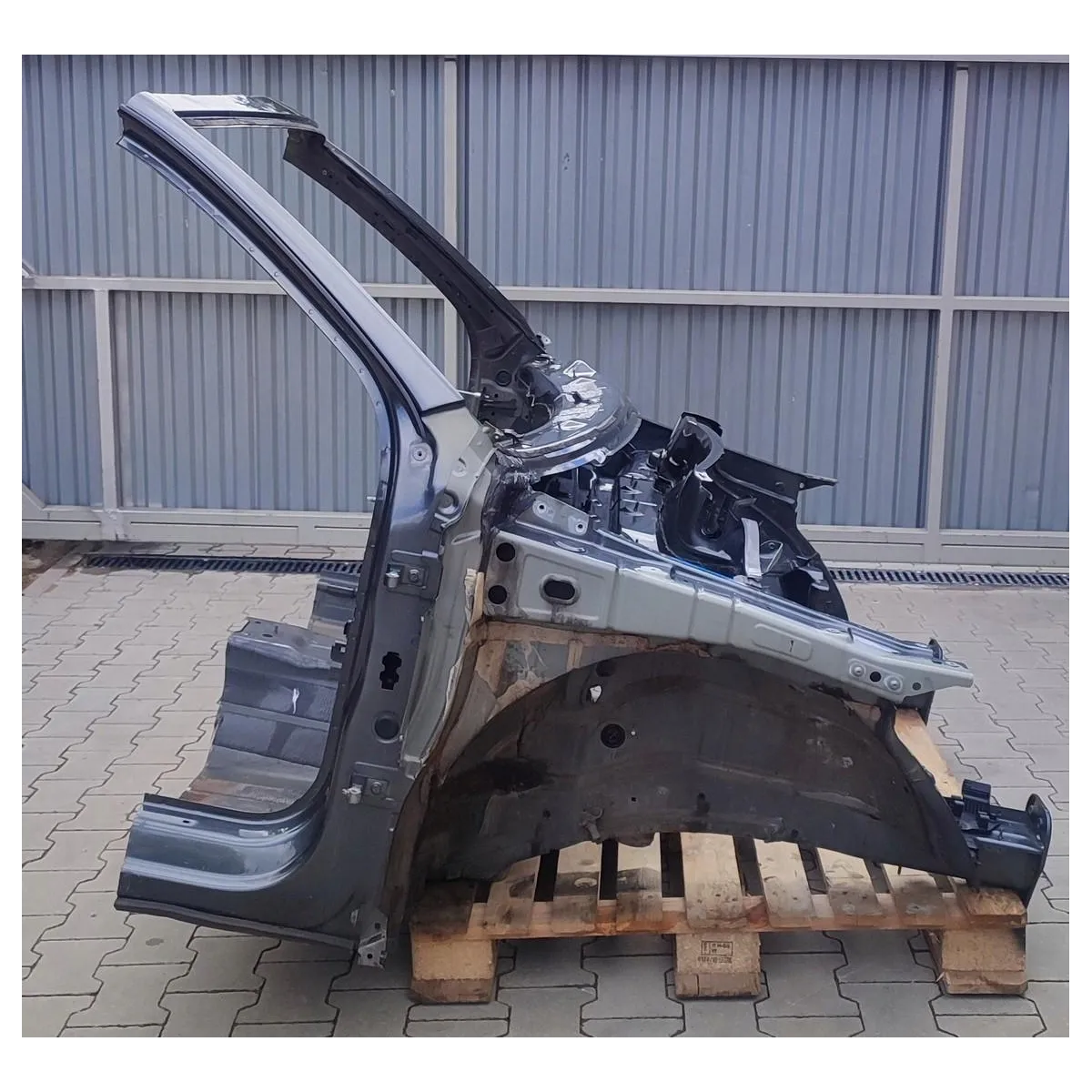 AUDI Q3 8U ĆWIARTKA PRAWY PRZÓD LZ7S