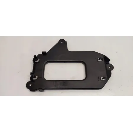 AUDI Q3 8U MOCOWANIE WZMACNIACZA 8U0035464A