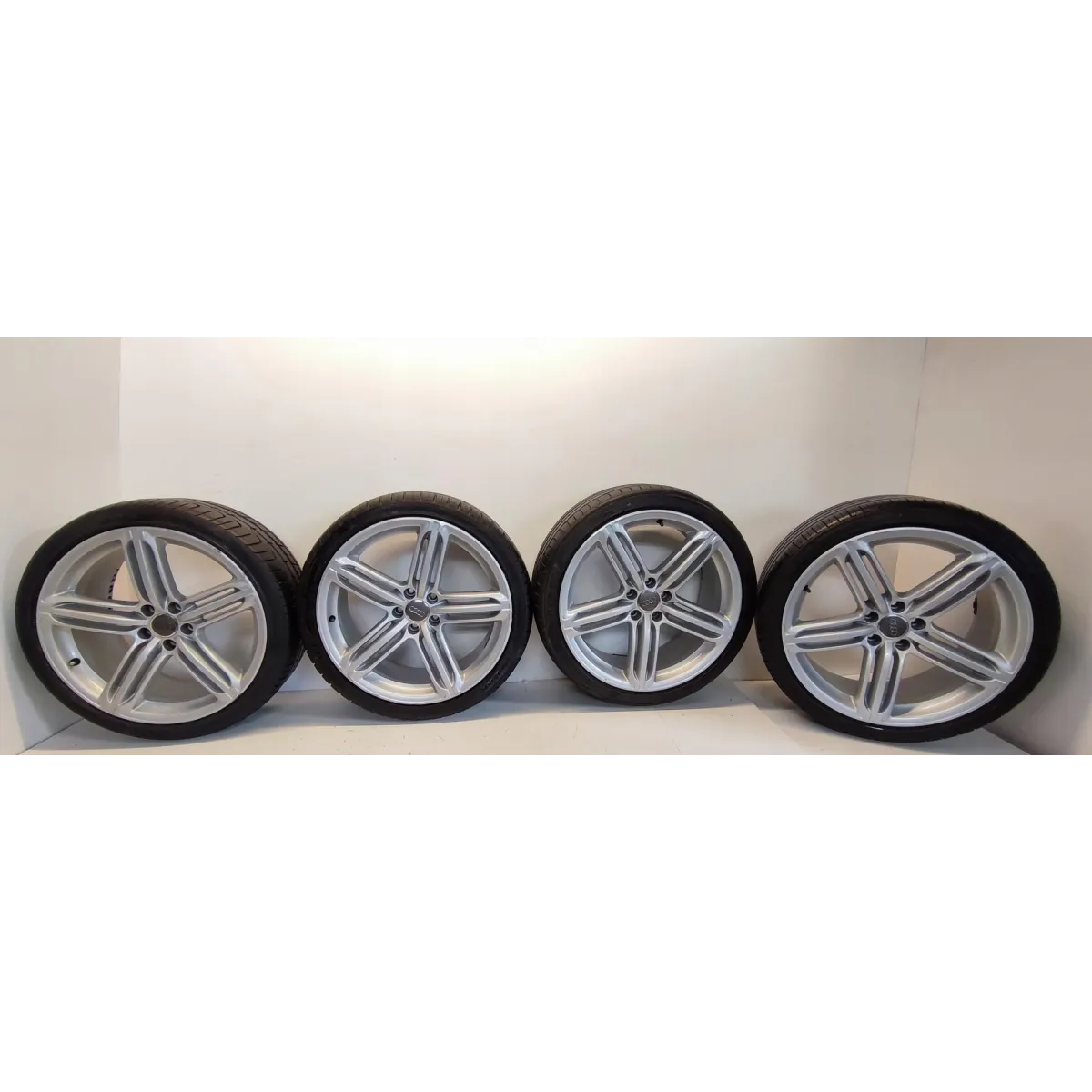 AUDI A6 C7 A8 FELGI 20' 4H0601025T 5x112 FELGI ALUMINIOWE A6 C7