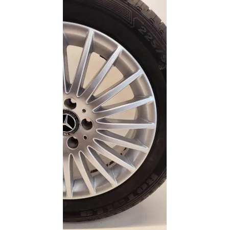 MERCEDES VITO FELGA 17' A4474012300