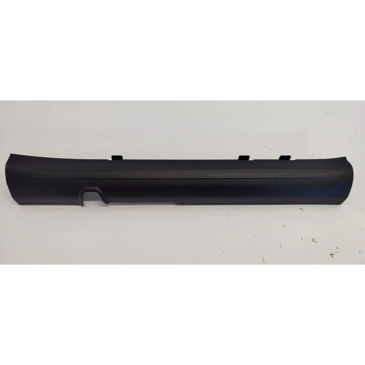 HYUNDAI BAYON OSŁONA PROGU LEWA PRZÓD 85870-Q0000