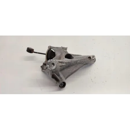 AUDI A4 B9 ŁAPA SILNIKA 4M0199307AD