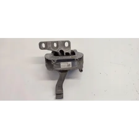 AUDI Q3 83A ŁAPA PODUSZKA SILNIKA 5WA199262D