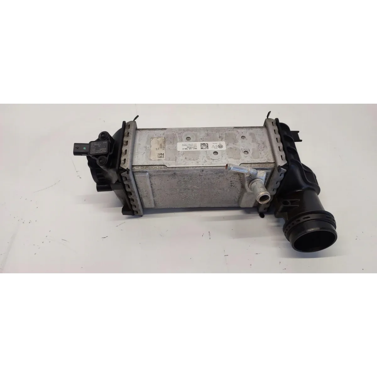 SEAT ARONA INTERCOOLER CHŁODNICA POWIETRZA 05C145785C