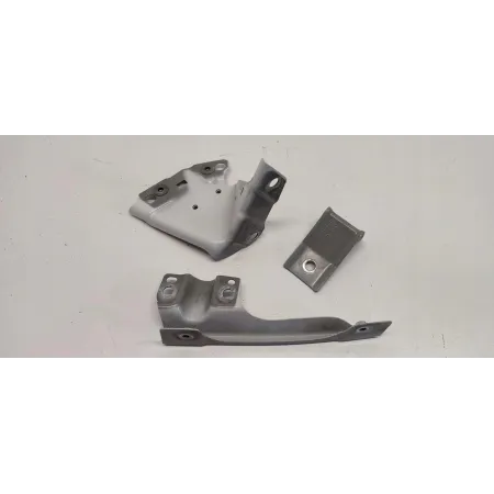 VW TIGUAN II MOCOWANIE BŁOTNIKA PRAWE KOMPLET 5NA821142B 5NA821430A