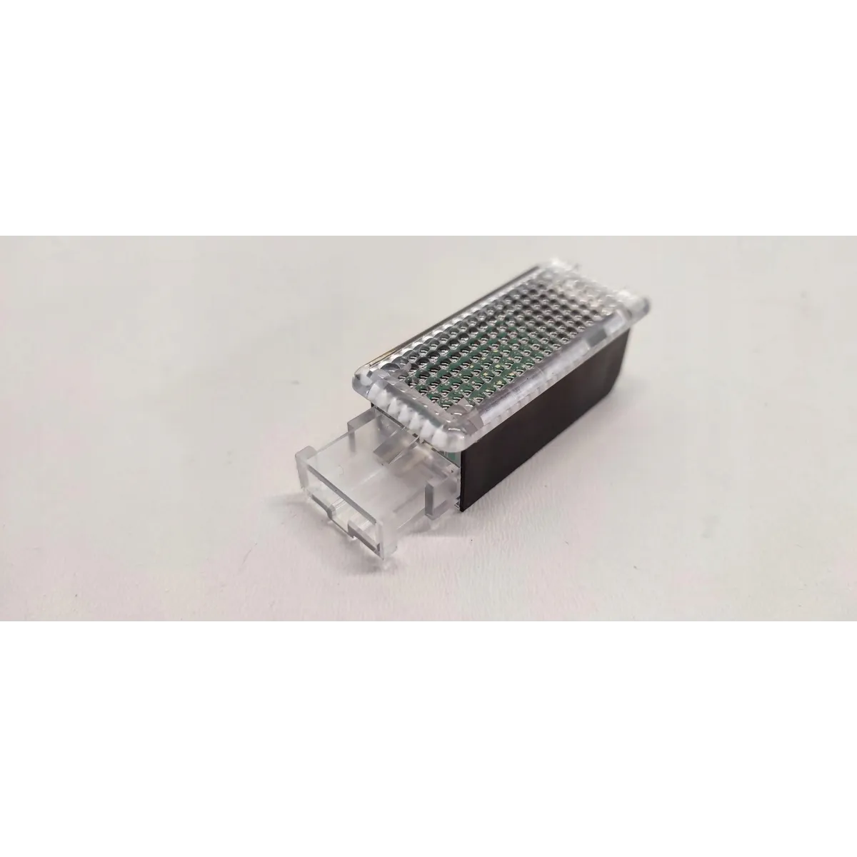 TIGUAN II LAMPKA LED 5G0947409