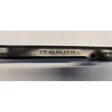 VW TIGUAN II ŚLIZG MOCOWANIE LAMPY PASA LEWY PRZÓD 5NA805931A
