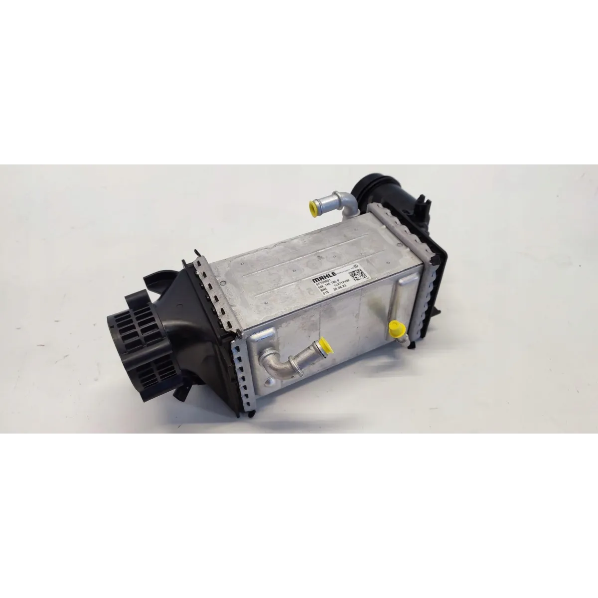 VW TIGUAN II INTERCOOLER 1.5TSI 04E145785P