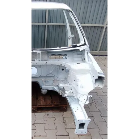 VW TIGUAN II ĆWIARTKA LEWA SŁUPEK PRÓG BOK LC9A