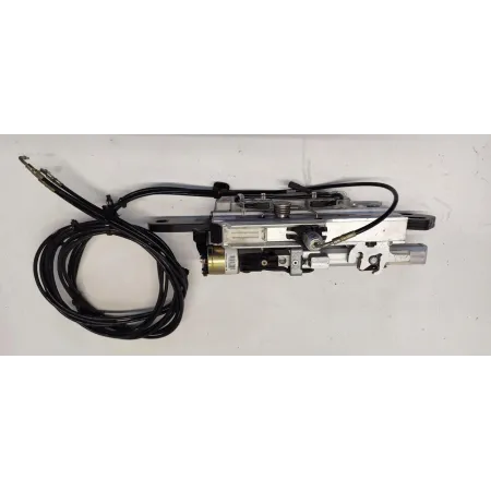 MERCEDES SL R230 SIŁOWNIK DACHU KAPOTAŻOWY PRAWY A2308600135 A2308210551