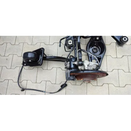SKODA SUPERB 4 BELKA ZAWIESZENIE TYŁ 3WA505235AC 3WA505315R