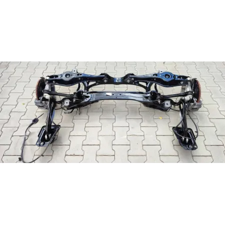 SKODA SUPERB 4 BELKA ZAWIESZENIE TYŁ 3WA505235AC 3WA505315R