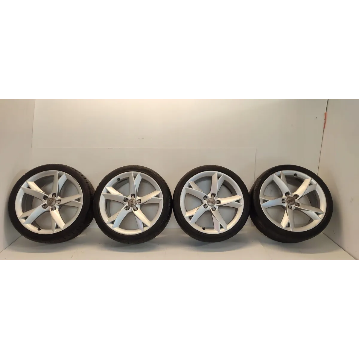 AUDI A5 8T FELGI 19'' 8T0601025F