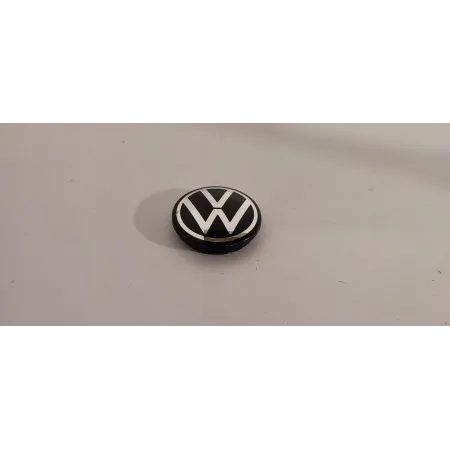 VW TAYRON DEKIELEK 571601171
