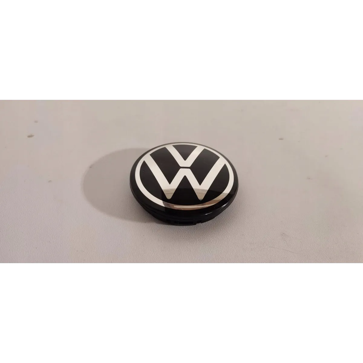 VW TAYRON DEKIELEK 571601171