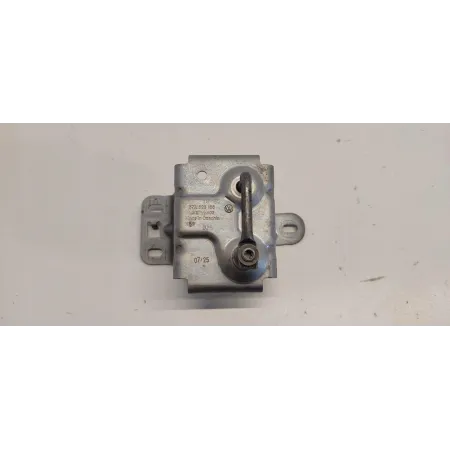 VW TAYRON RYGIEL MASKI PRAWY 57N823186