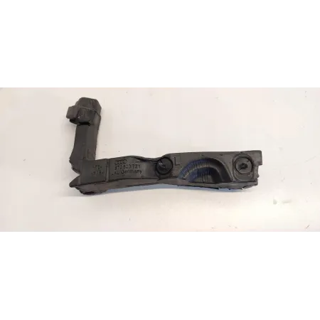 AUDI A5 8T WYGŁUSZENIE BŁOTNIKA LEWE 8T0823721