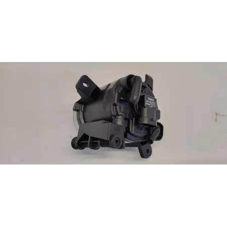 AUDI A5 8T HALOGEN PRAWY PRZÓD 8T0941700