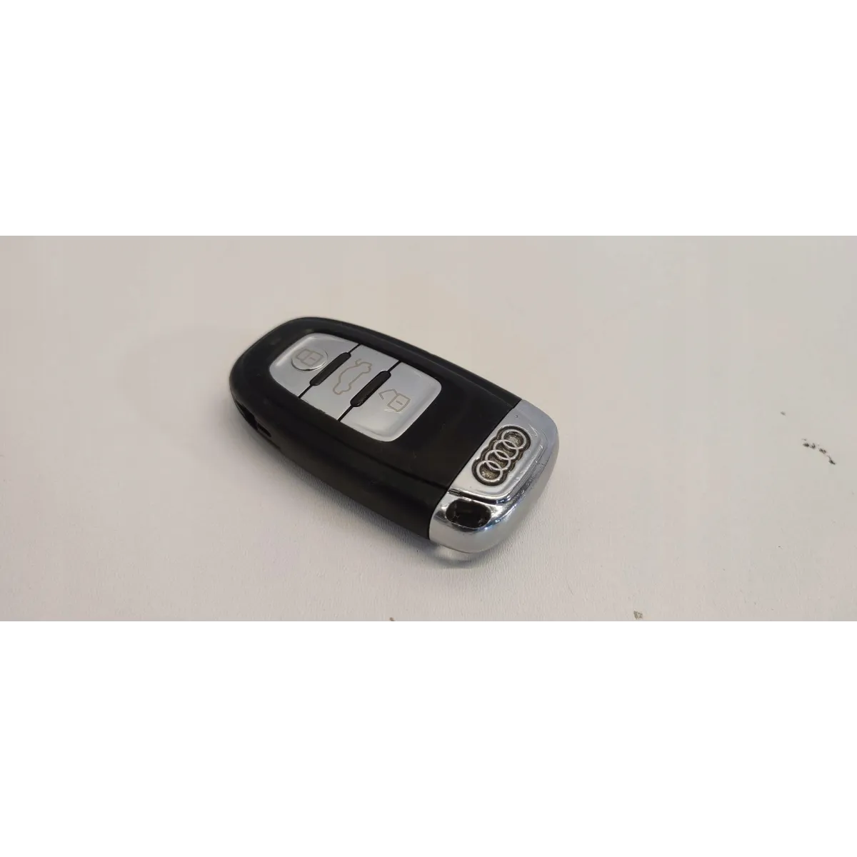 AUDI A4 B8 KLUCZYK PILOT 8T0959754D