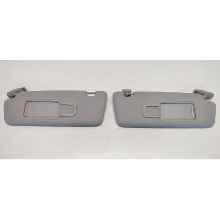 AUDI A4 B8 OSŁONY PRZECIWSŁONECZNE KOMPLET 8K0857551 8K0857552