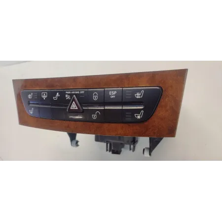 MERCEDES W211 PANEL PRZEŁĄCZNIK A2116830091