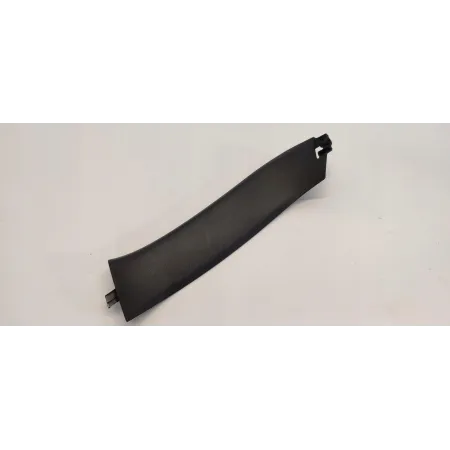 VOLVO V60 OSŁONA KLAPY BAGAŻNIKA PRAWA 31271473