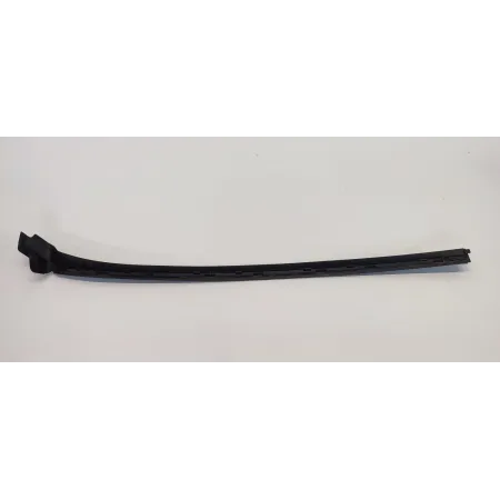 MERCEDS W212 LISTWA SZYBY CZOŁOWEJ PRAWA A2126900682