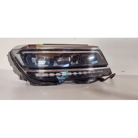 VW TIGUAN II LAMPA PRAWY PRZÓD ANGLIK RHD 5NC941082A