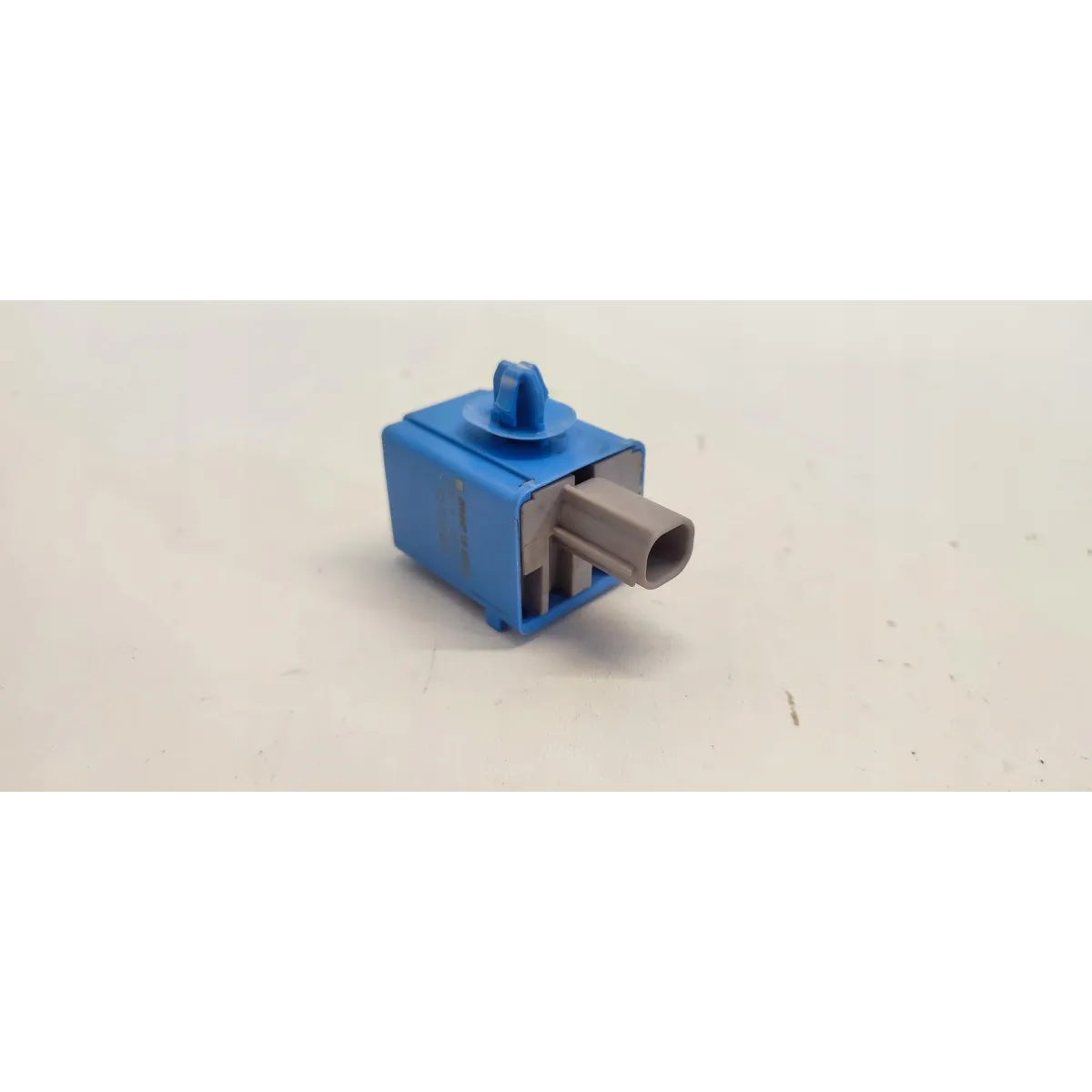 SUZUKI SWIFT MK8 SYGNAŁ SYSTEMU KEYLESS 068900-4860