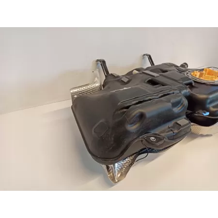 ZBIORNIK PALIWA POMPA W247 A1770016899 A2474706403