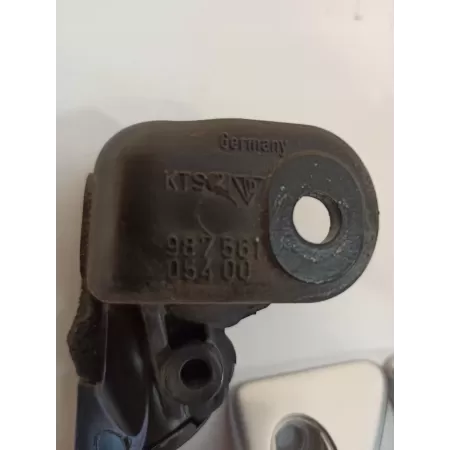 UCHWYTY DACHU BOXSTER 987 98766105400 98756165300