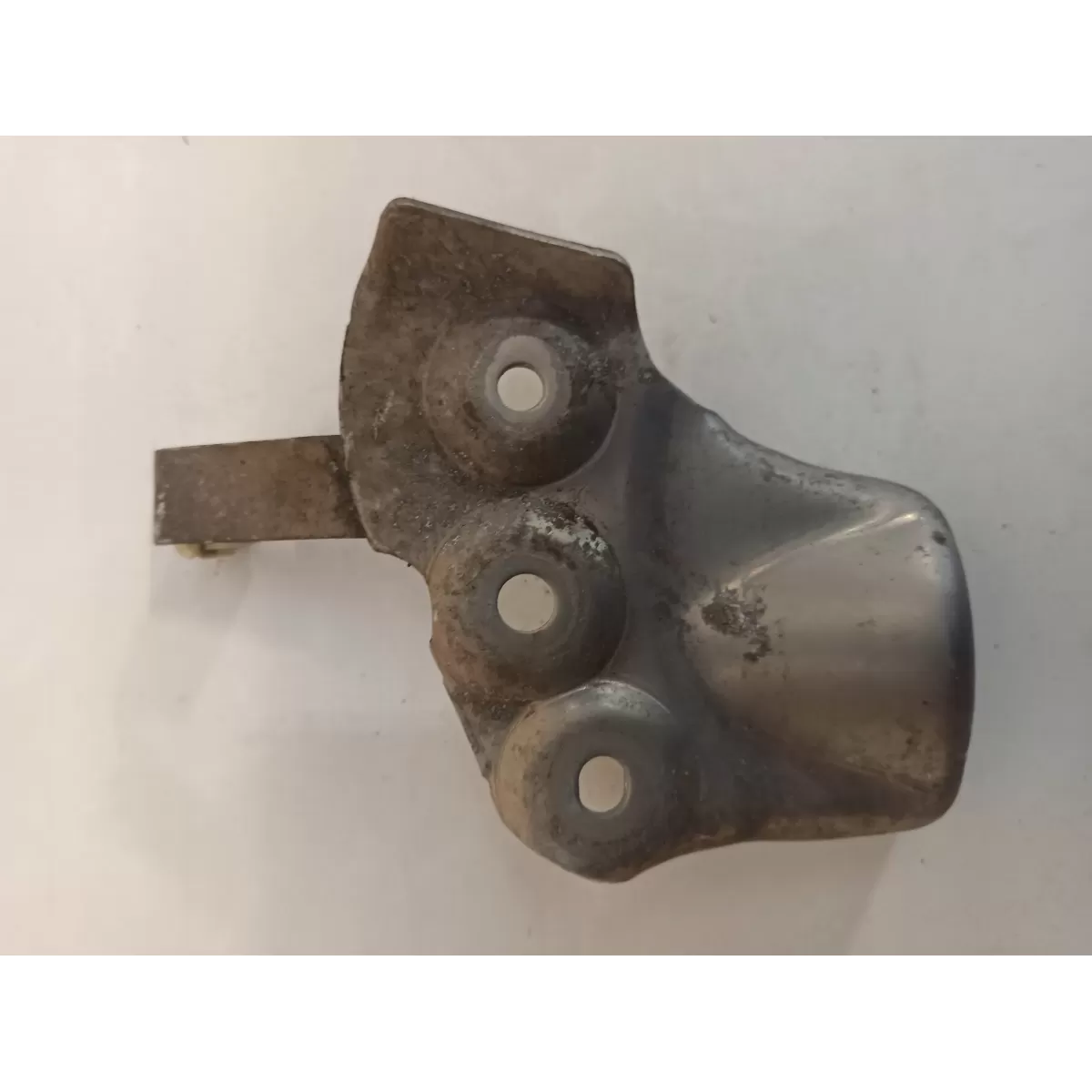 WSPORNIK MOCOWANIE BMW G20 8642213