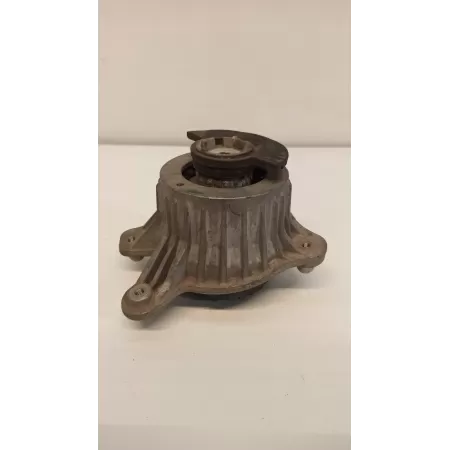 PODUSZKA SILNIKA LEWA MERC. W205 A2052406617