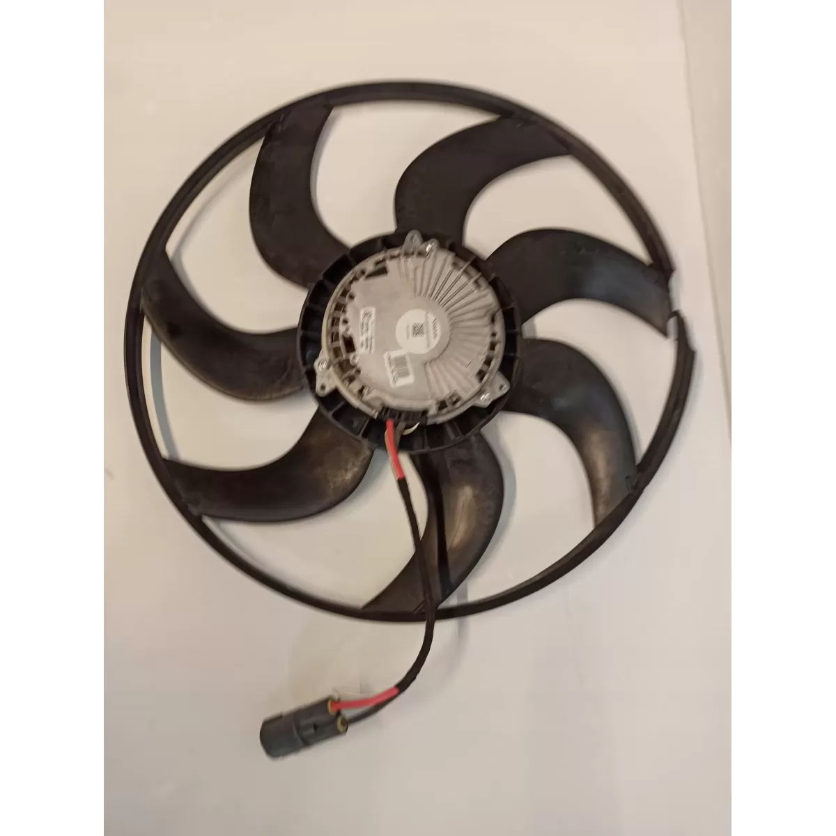 VOLVO S90 V90 SILNICZEK WENTYLATORA 31657360