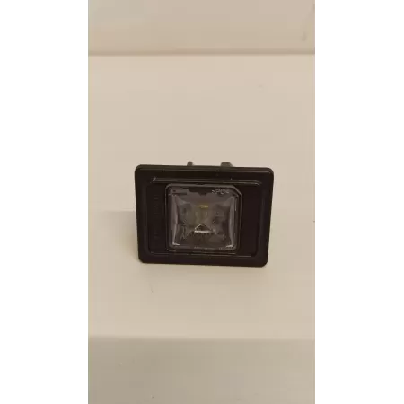 MERCEDES W205 LAMPKA REJESTRACJI A0009062903