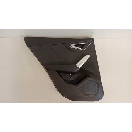 AUDI Q2 BOCZEK DRZWI LEWY TYŁ 81A867305