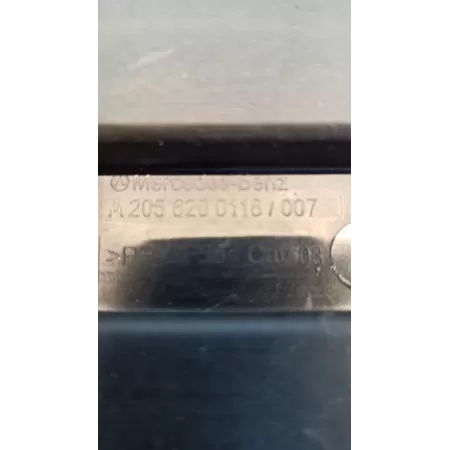 MERCEDES W205 PODSTAWA AKUMULATORA A2056200118