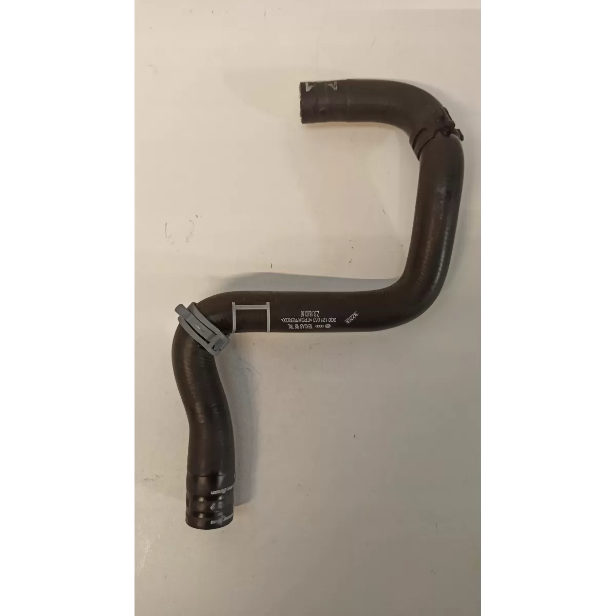 SKODA KAROQ 2020 RURA WĄŻ PRZEWÓD WODY 2Q0121063