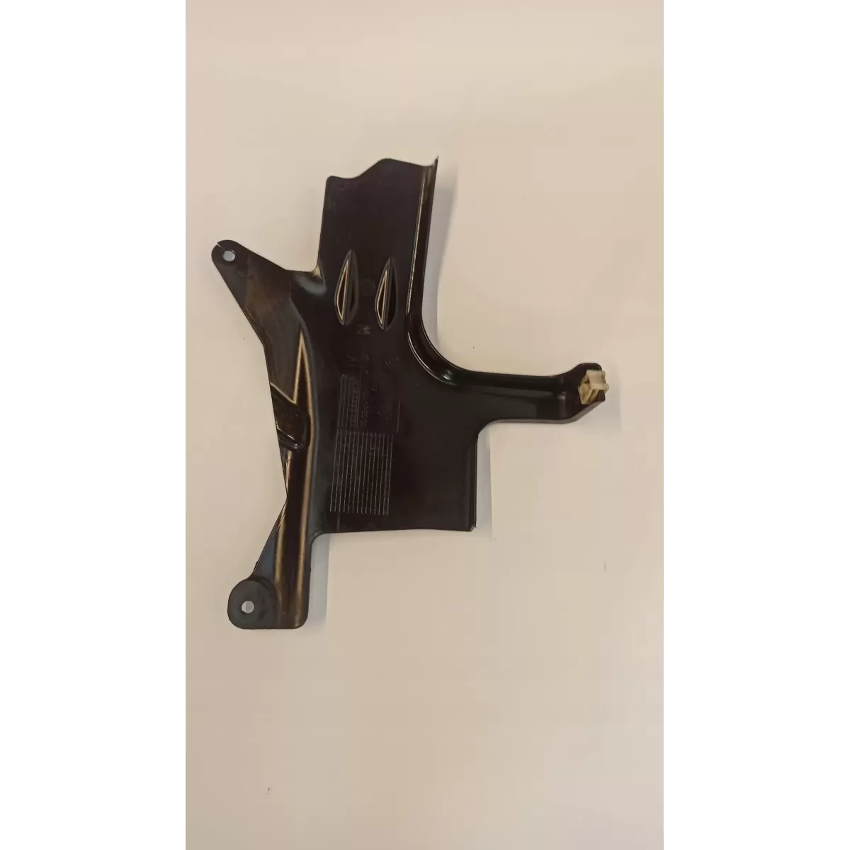 BMW G20 OSŁONA PRZEKŁADNI KIEROWNICZEJ 7340879