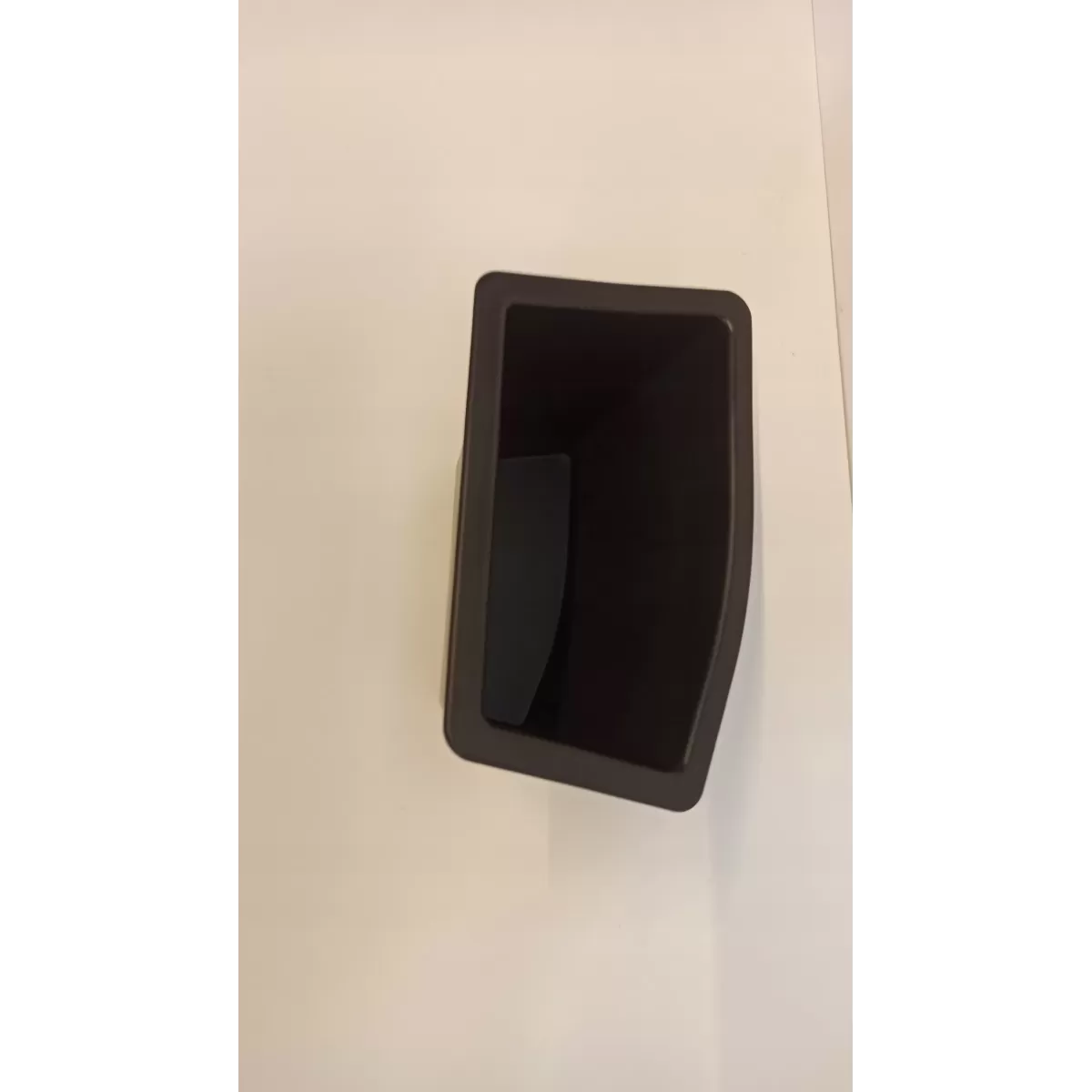 BMW F22 SCHOWEK WNĘKA BAGAŻNIKA PRAWA 7296065