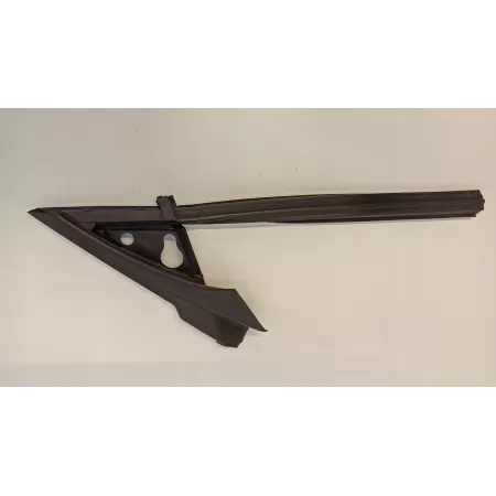 BMW F21 LISTWA DRZWI PRAWA 7268420