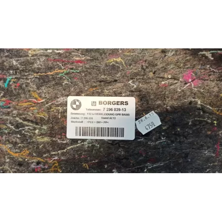 BMW F22 BOCZEK BAGAŻNIKA LEWY 7296039