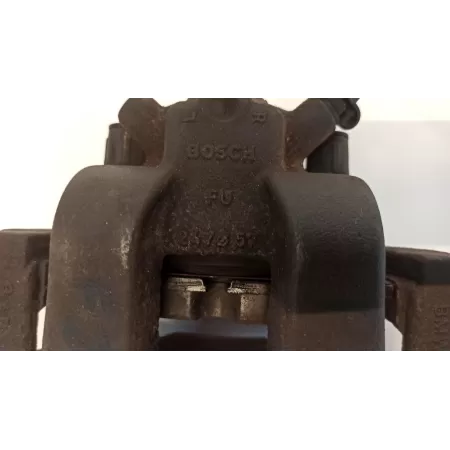 ZACISK PRAWY PRZÓD BMW F22