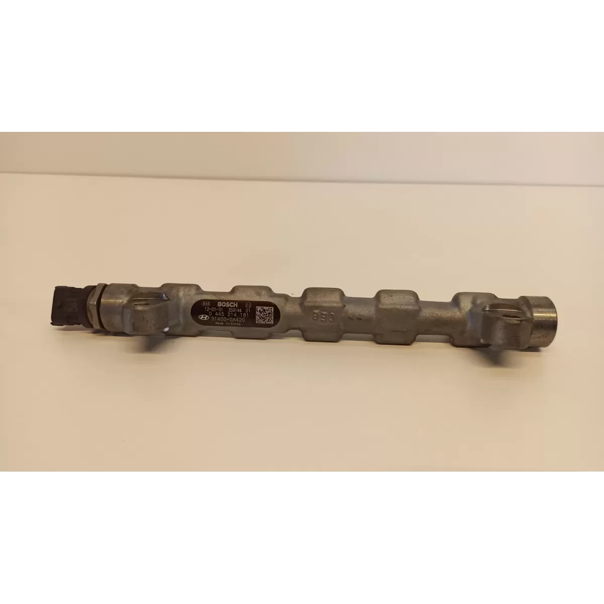 LISTWA WTRYSKOWA KIA OPTIMA III 31400-2A420